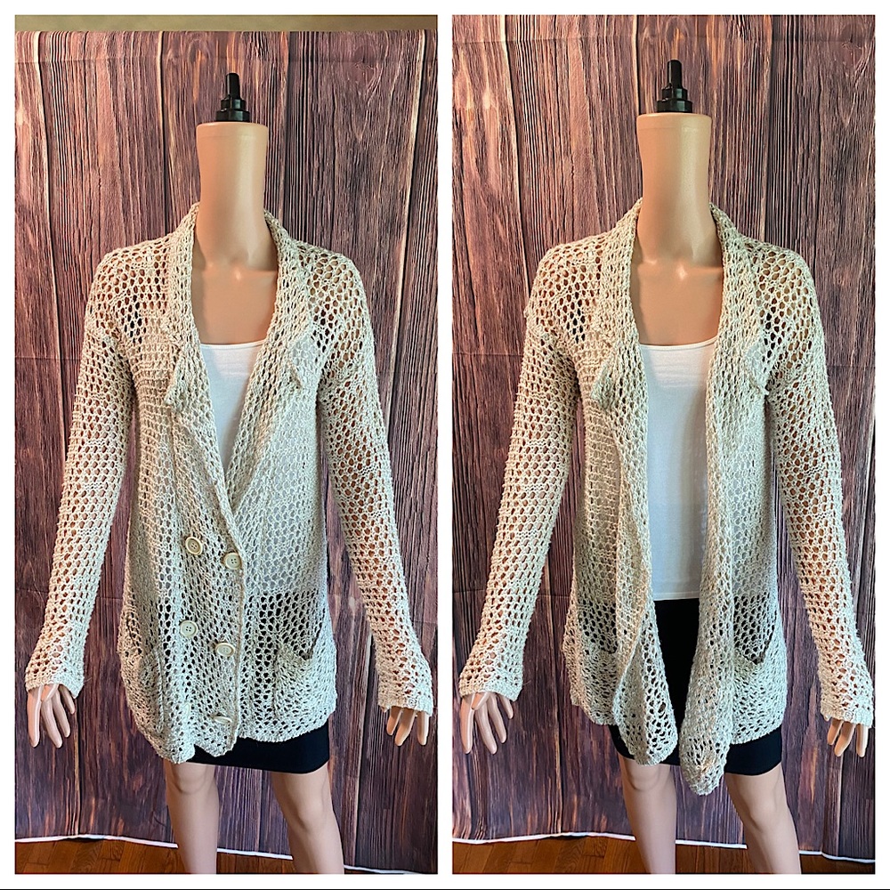 Free People size small cream knit oversized boho sweater cardigan